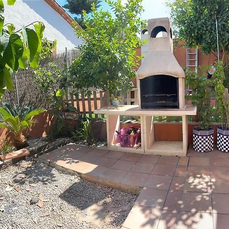 Apartamento En La Playa De Calafell. Barcelona Bagian luar foto